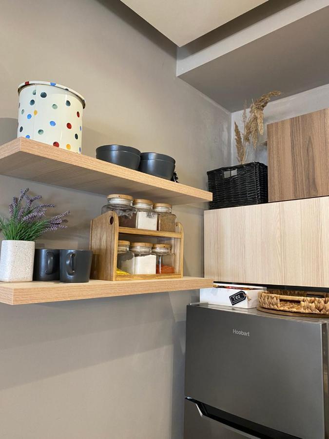 גולם Qerret Boutique Studio Apartment מראה חיצוני תמונה
