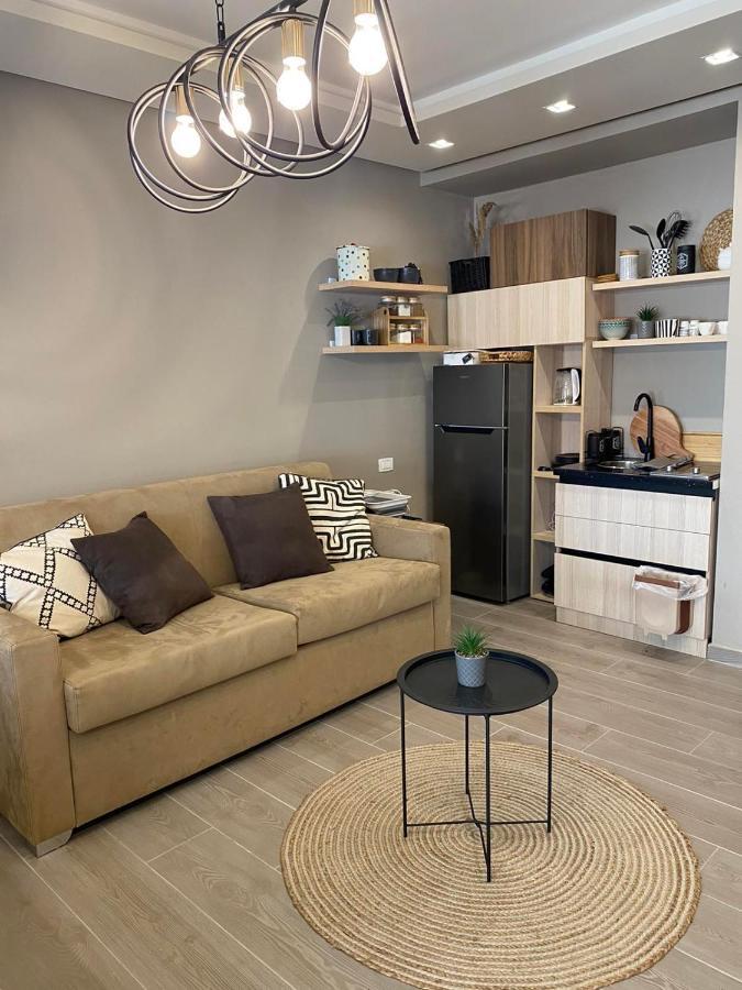 גולם Qerret Boutique Studio Apartment מראה חיצוני תמונה