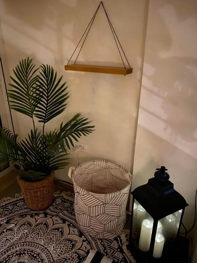 גולם Qerret Boutique Studio Apartment מראה חיצוני תמונה