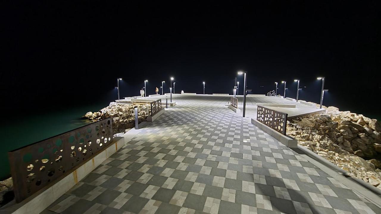 גולם Qerret Boutique Studio Apartment מראה חיצוני תמונה